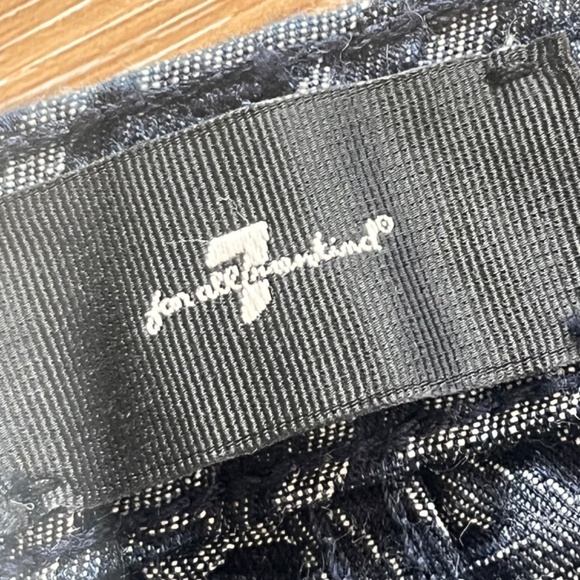 NWOT - 7 For All Mankind - ORIGINAL BOOTCUT - DARK - HARRINGBONE JEAN - 29 x 30' - Picture 13 of 15